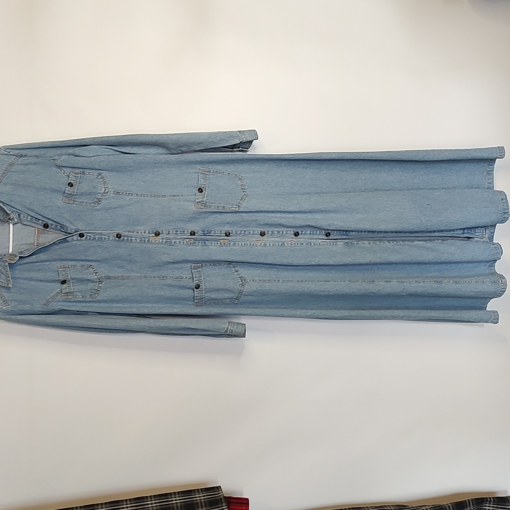 Newport news Jeanology collection
